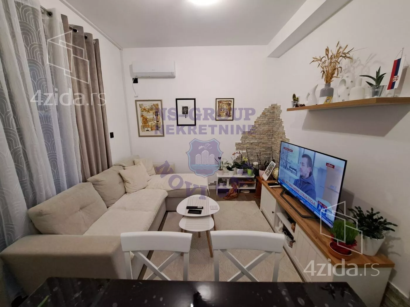 Jednoiposoban stan | 4zida