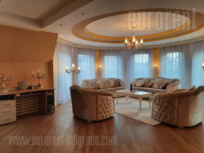 HRAM SVETOG SAVE | 4zida.rs