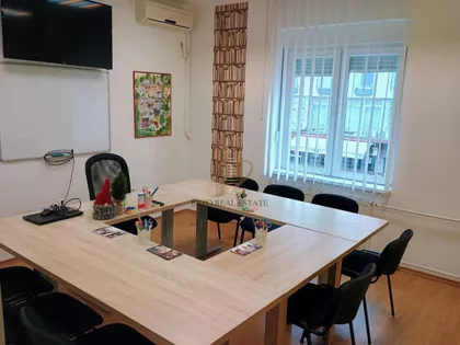 STRAŽILOVSKA | 4zida.rs