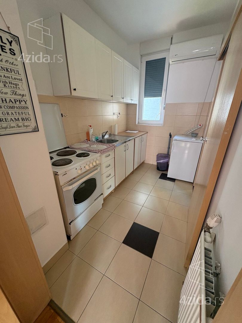 Продается трехкомнатная квартира, Центр, 159.000€, 60m² — фото