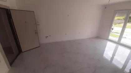 Lipov Gaj | 4zida.rs