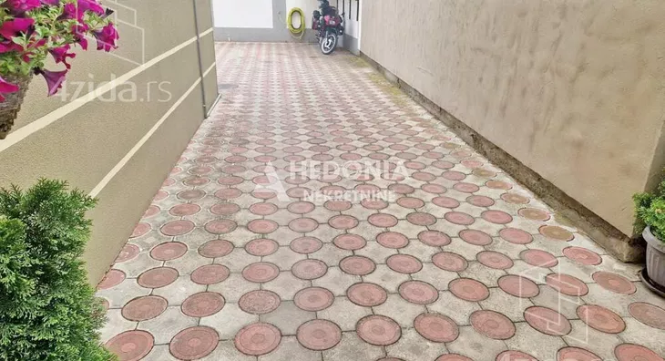 Ugostiteljski objekat | 4zida