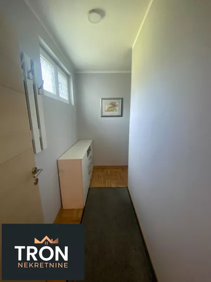 Nemanjina | 4zida.rs