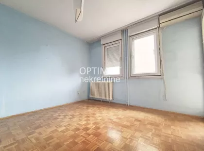Trgovačka | 4zida.rs