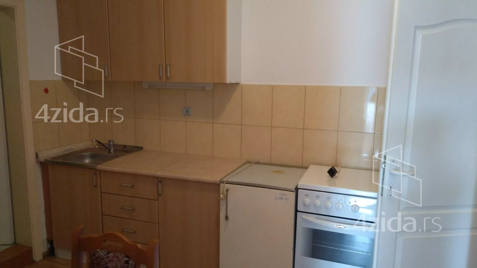 Сдается трехкомнатная квартира, Kneza Miloša 3, 260€, 45m² — фото
