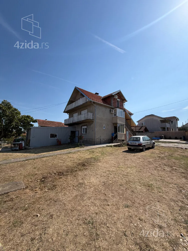 3-etažna kuća | 4zida