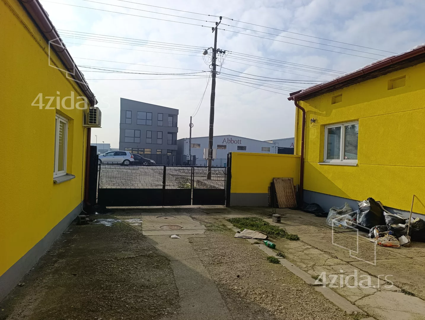 Poslovni prostor | 4zida