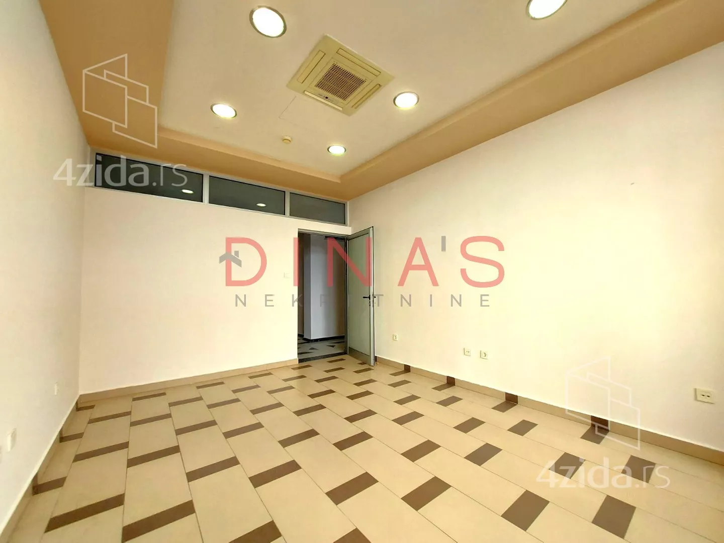 Poslovni prostor | 4zida