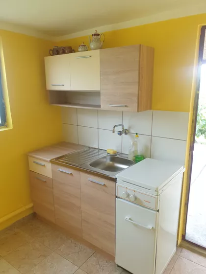 Lovćenac | 4zida.rs