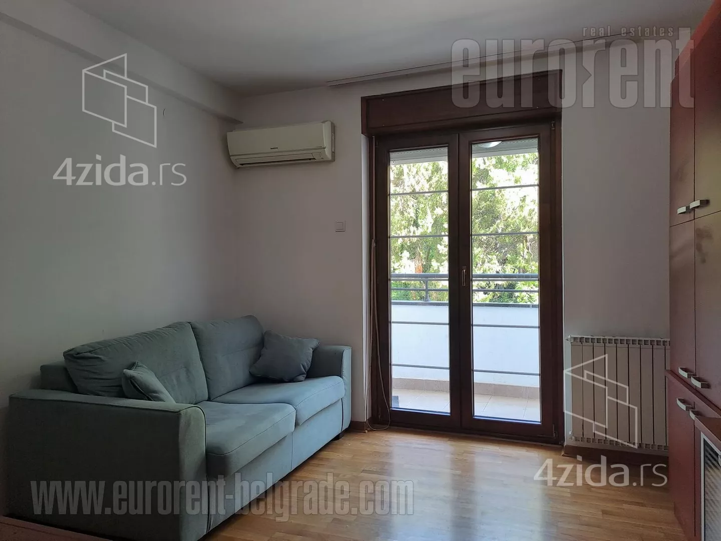 Petosoban stan | 4zida