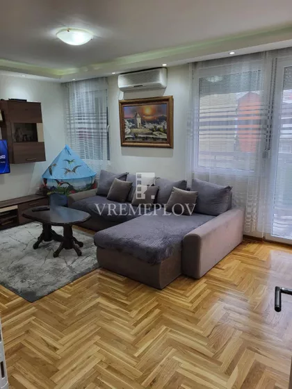 Bratstva i jedinstva | 4zida.rs