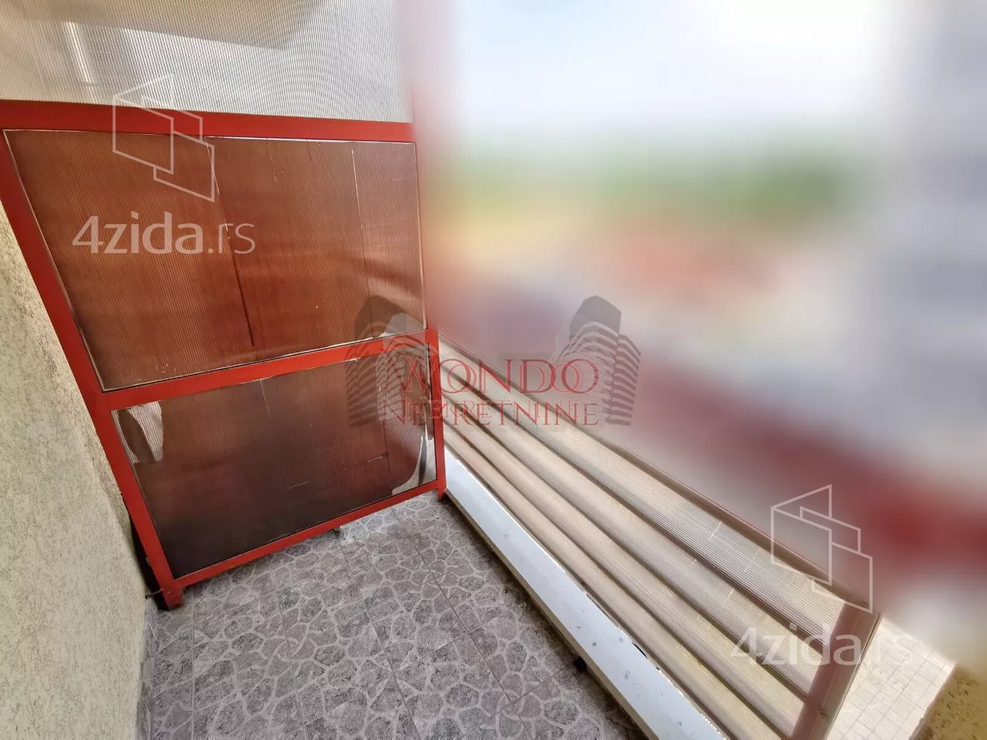 Jednoiposoban stan | 4zida