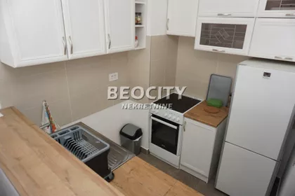 Šumadijska | 4zida.rs