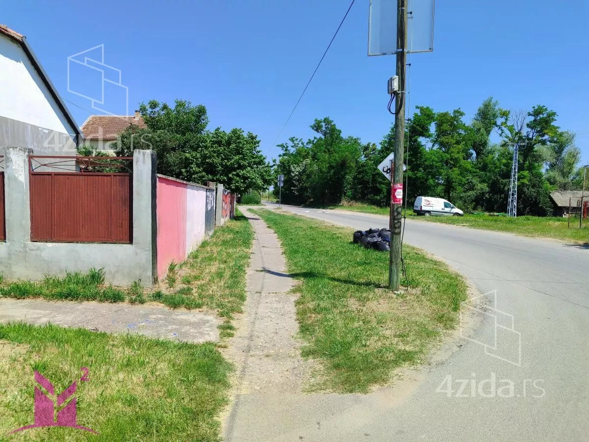 Plac | 4zida