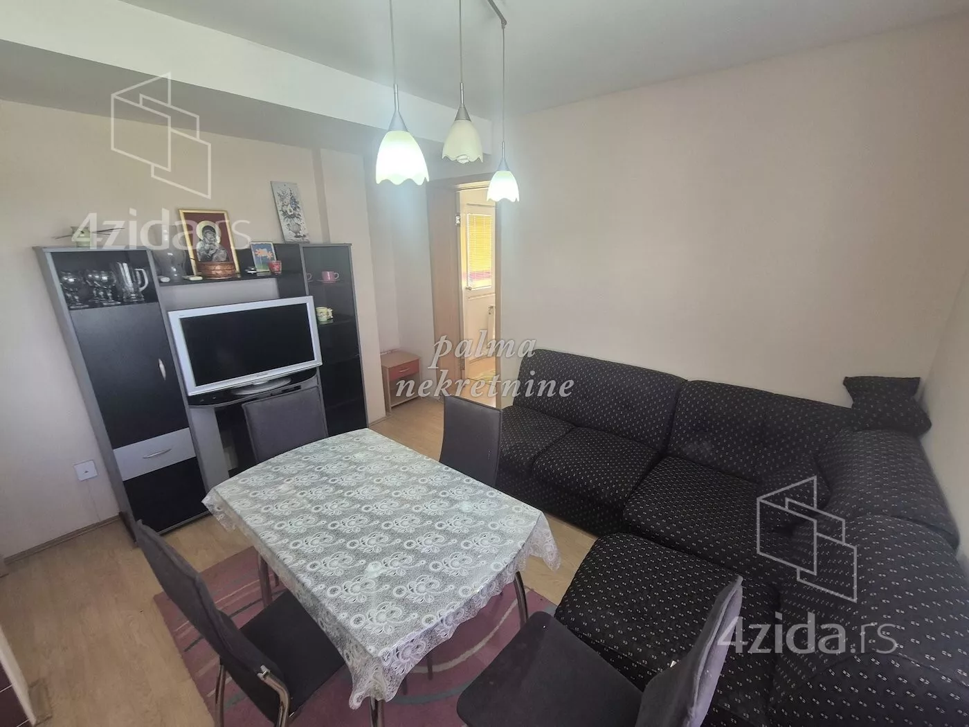 Dvoiposoban stan | 4zida