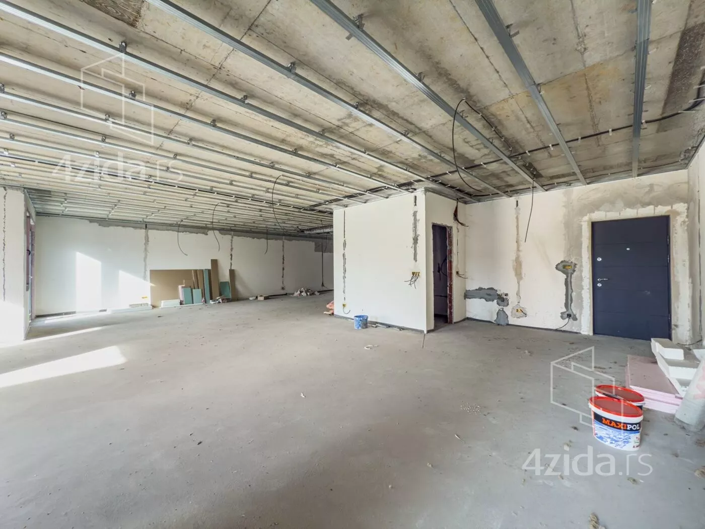 Poslovni prostor | 4zida