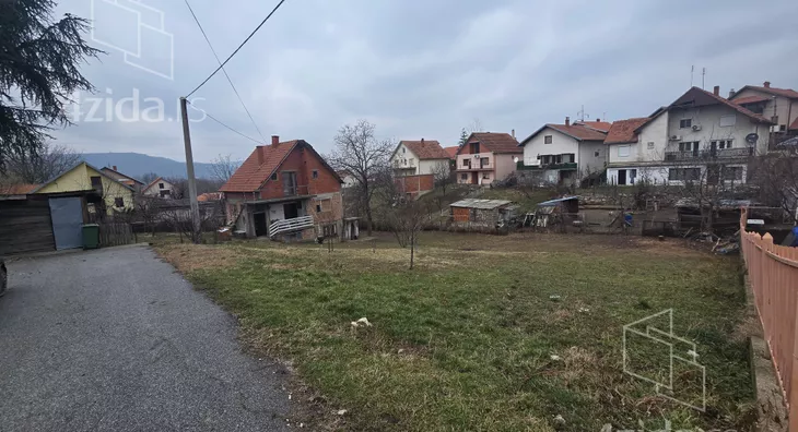 Građevinsko zemljište | 4zida