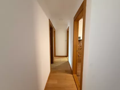 Radnička 2 | 4zida.rs