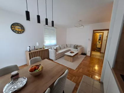 Nemanjina | 4zida.rs