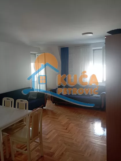 Svetosavska | 4zida.rs
