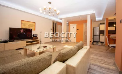 Ismeta Mujezinovića | 4zida.rs