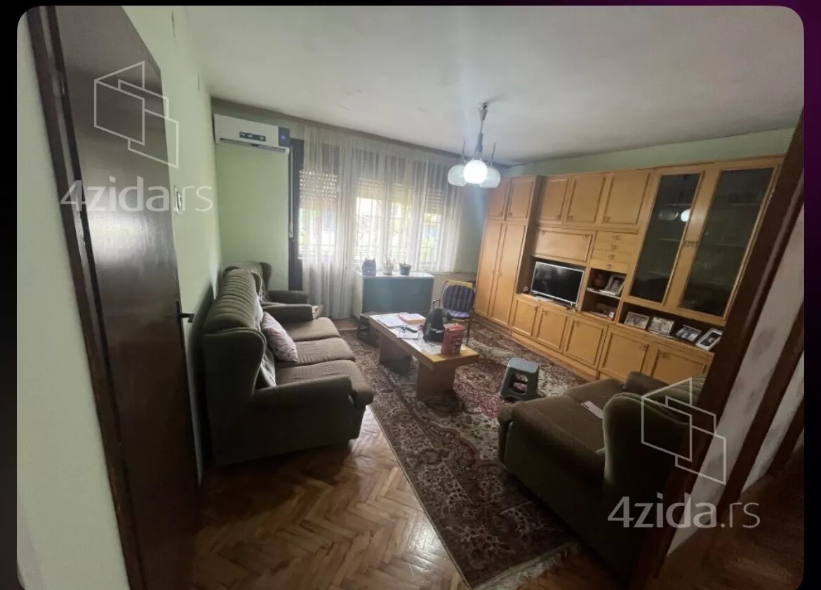 3-etažna kuća | 4zida
