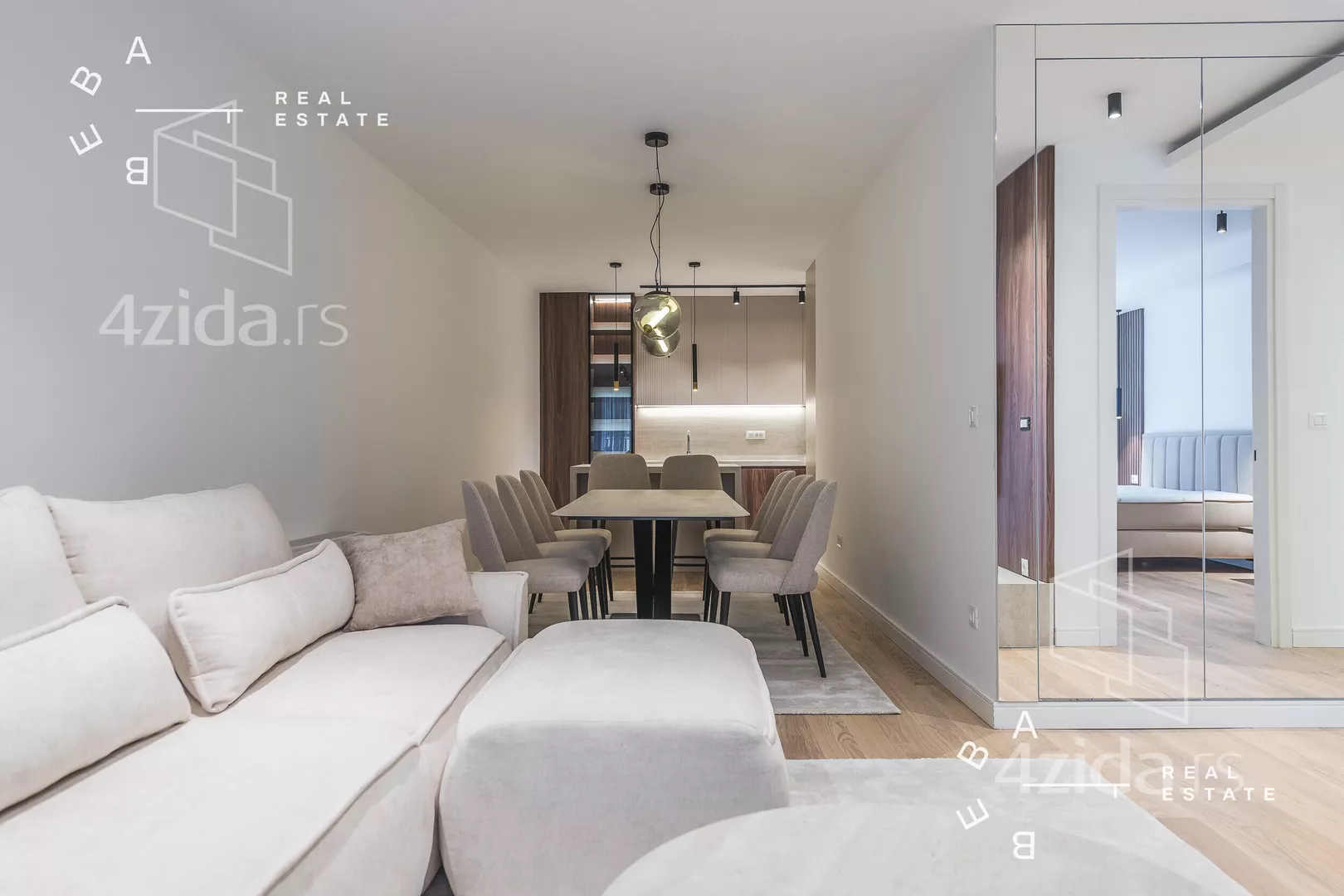 Četvorosoban stan | 4zida