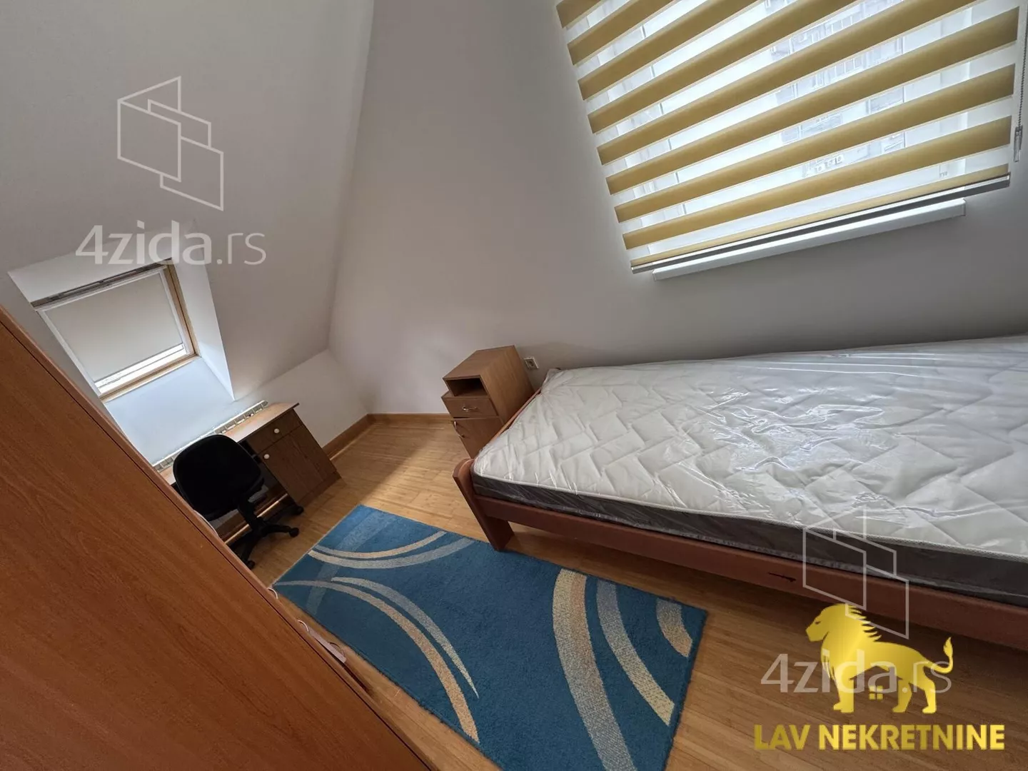 Troiposoban stan | 4zida