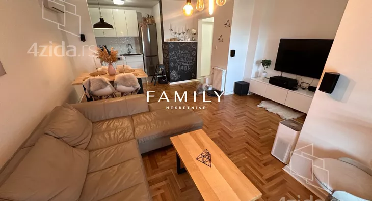 Četvorosoban stan | 4zida