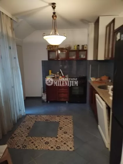 Viktora Novaka | 4zida.rs