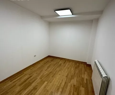 5-etažna kuća | 4zida