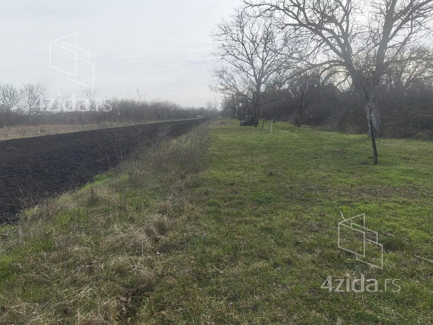 Turistički objekat | 4zida