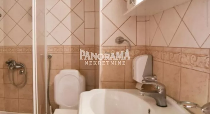 Ugostiteljski objekat | 4zida