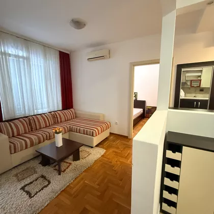 Novogradska 63 | 4zida.rs