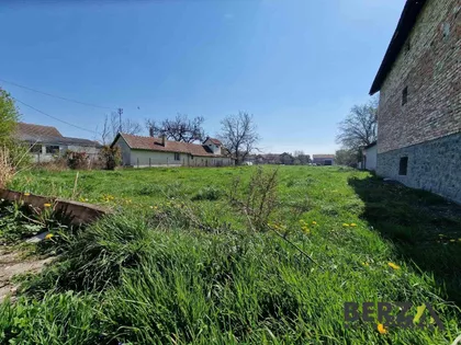 VASE OSTOJIĆA | 4zida.rs