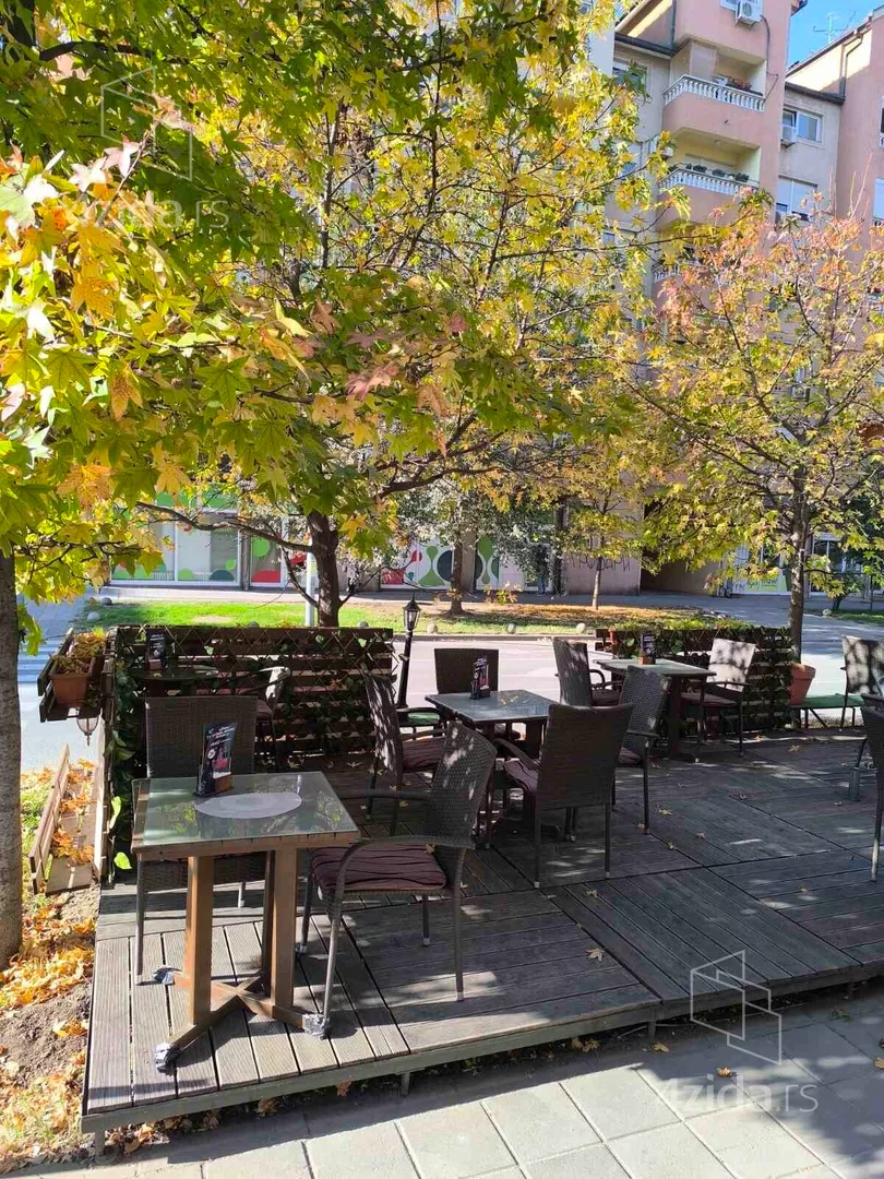 Ugostiteljski objekat | 4zida