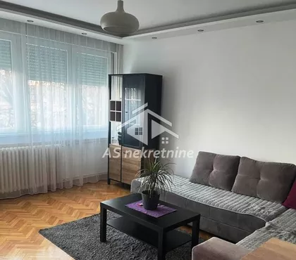 Učiteljsko Naselje | 4zida.rs