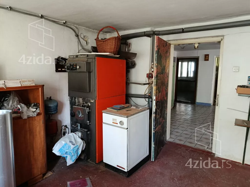 3-etažna kuća | 4zida