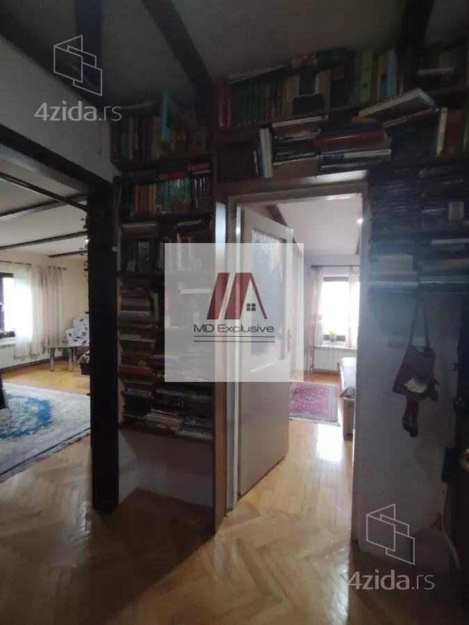 Petosoban stan | 4zida