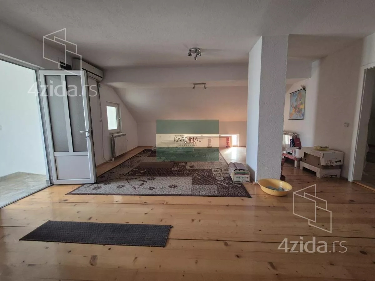 Kuća | 4zida