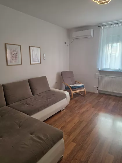 Bulevar Oslobođenja | 4zida.rs