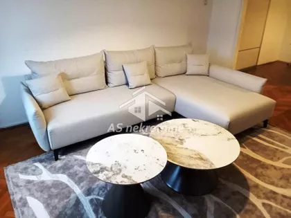 Skupština | 4zida.rs