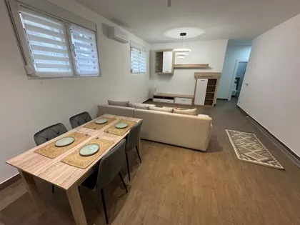 Dr Nedeljka Ercegovca | 4zida.rs