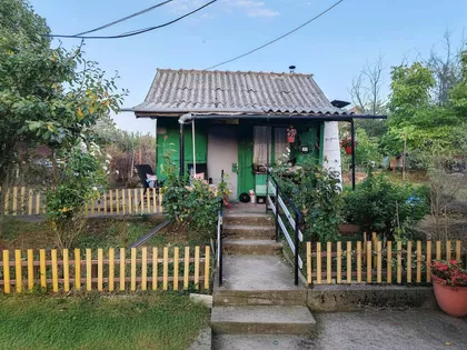 Božurova | 4zida.rs