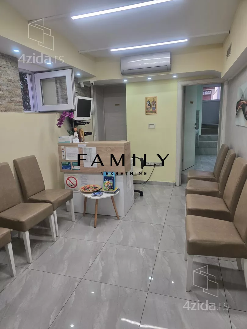 Poslovni prostor | 4zida