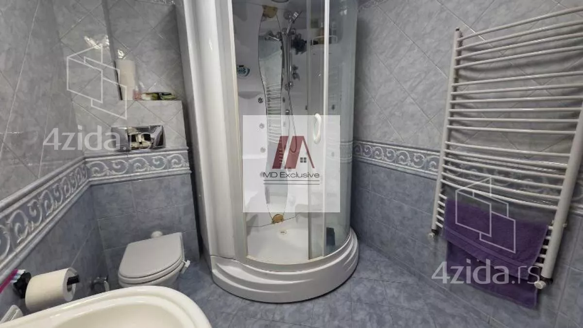 Petosoban stan | 4zida