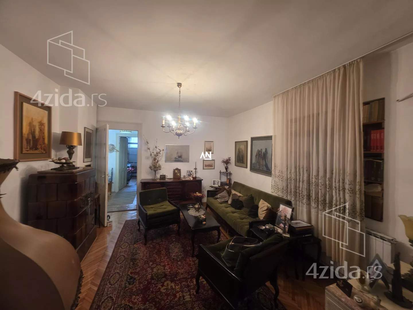 Troiposoban stan | 4zida