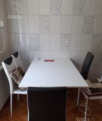 4-etažna kuća | 4zida
