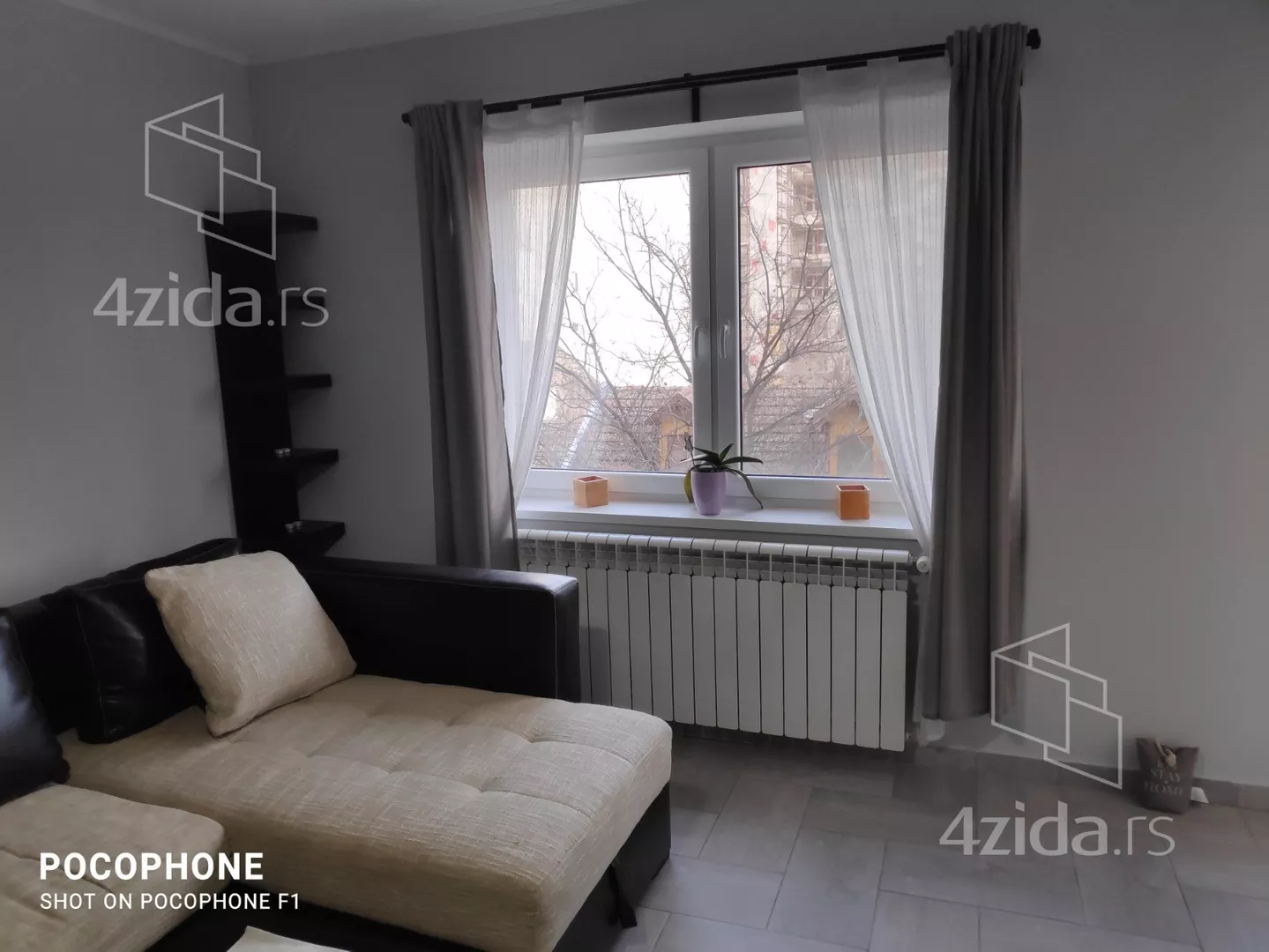 Jednoiposoban stan | 4zida