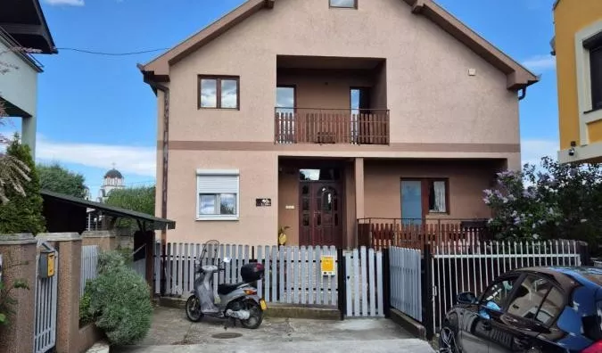 Kuća | 4zida
